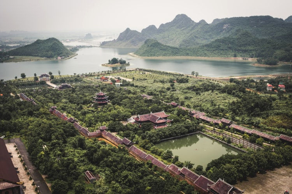 Tam Cốc
